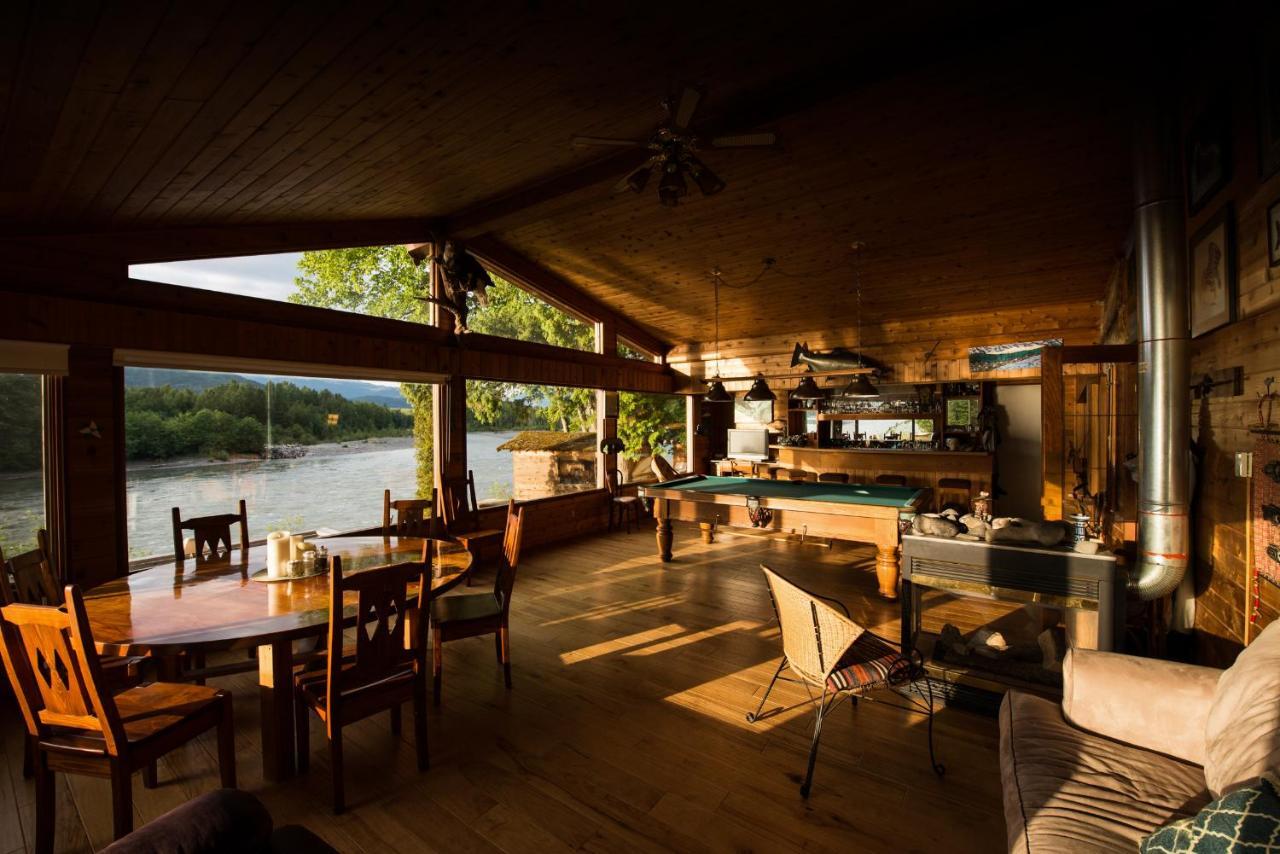 Skeena River House Bed & Breakfast Terrace Exteriör bild
